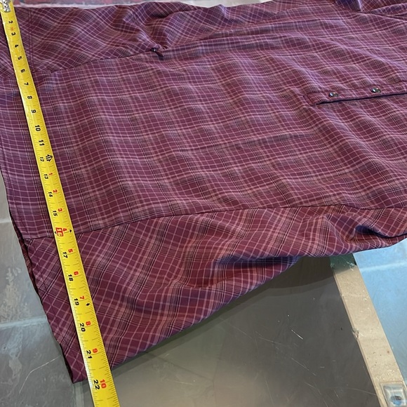 Royal Robbins,burgundy,length,quick dry,stretch,travel,mesh lined zip pocket,EUC - Picture 10 of 12